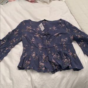 American eagle cute blouse